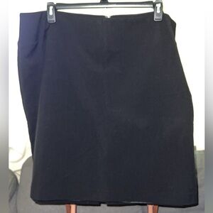 Black plus size skirt